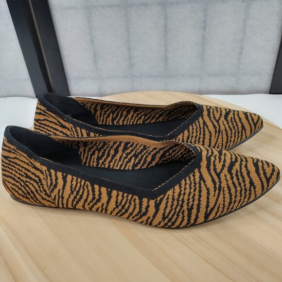 Mia Izzy Tiger Stripe Knit Pointy Toe Tan and Black Ballet Flats Women US 9 - Picture 1 of 13